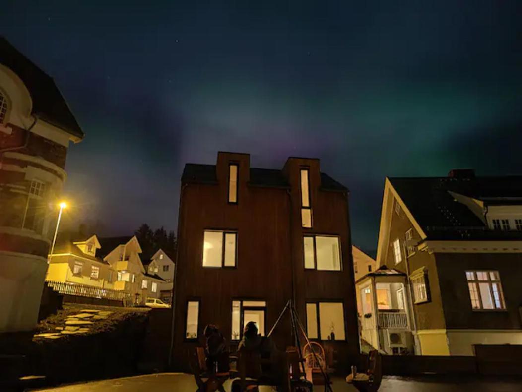 Modern Villas In Plush Town Tromsø Exterior foto