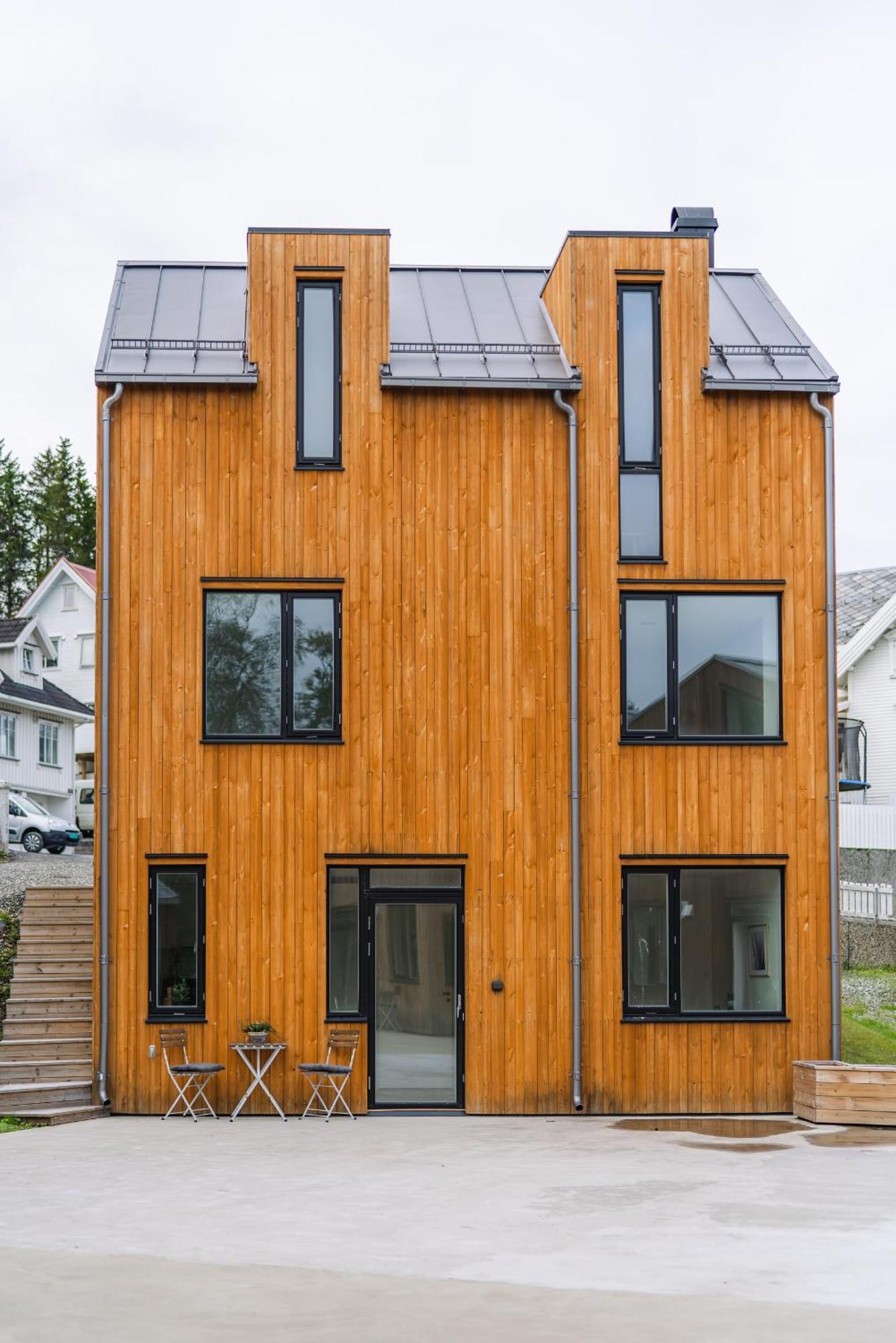 Modern Villas In Plush Town Tromsø Exterior foto